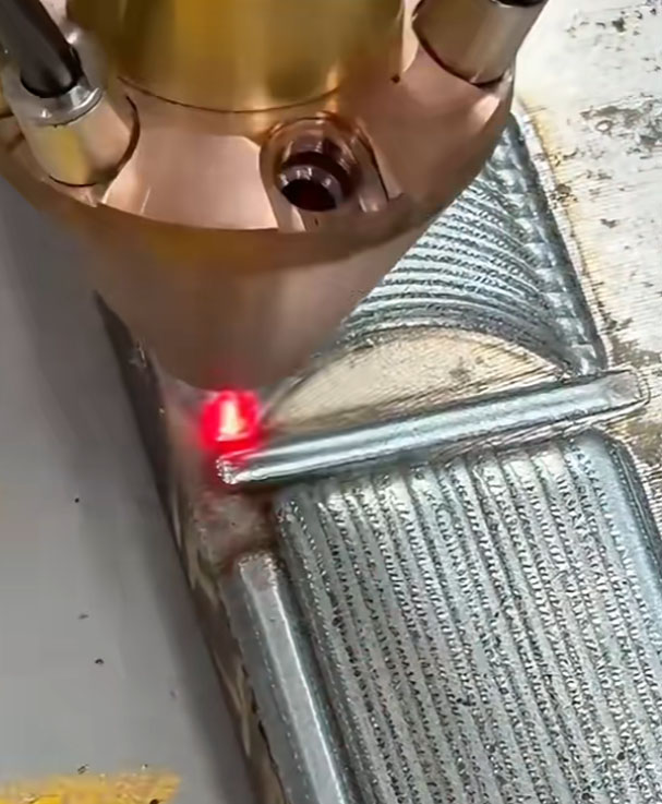 How JRB-630F2 S1-Robot laser conformal surface printing workstation Improves Wear Resistance