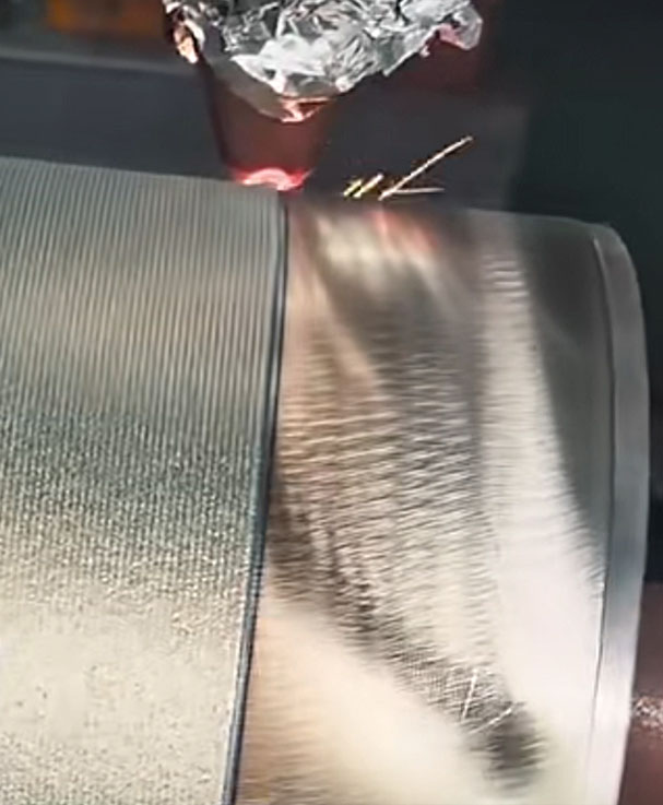 De la configuració a la fi: LDHT500 en deposició de metall